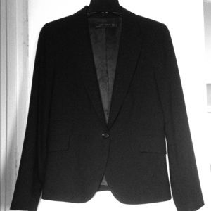 ZARA Woman Blazer size 8, Eur 40